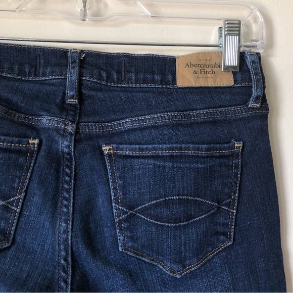 Abercrombie & Fitch ‘Madison’ Y2K low rise dark wash flared jeans - size 2 / 26 - Picture 7 of 15